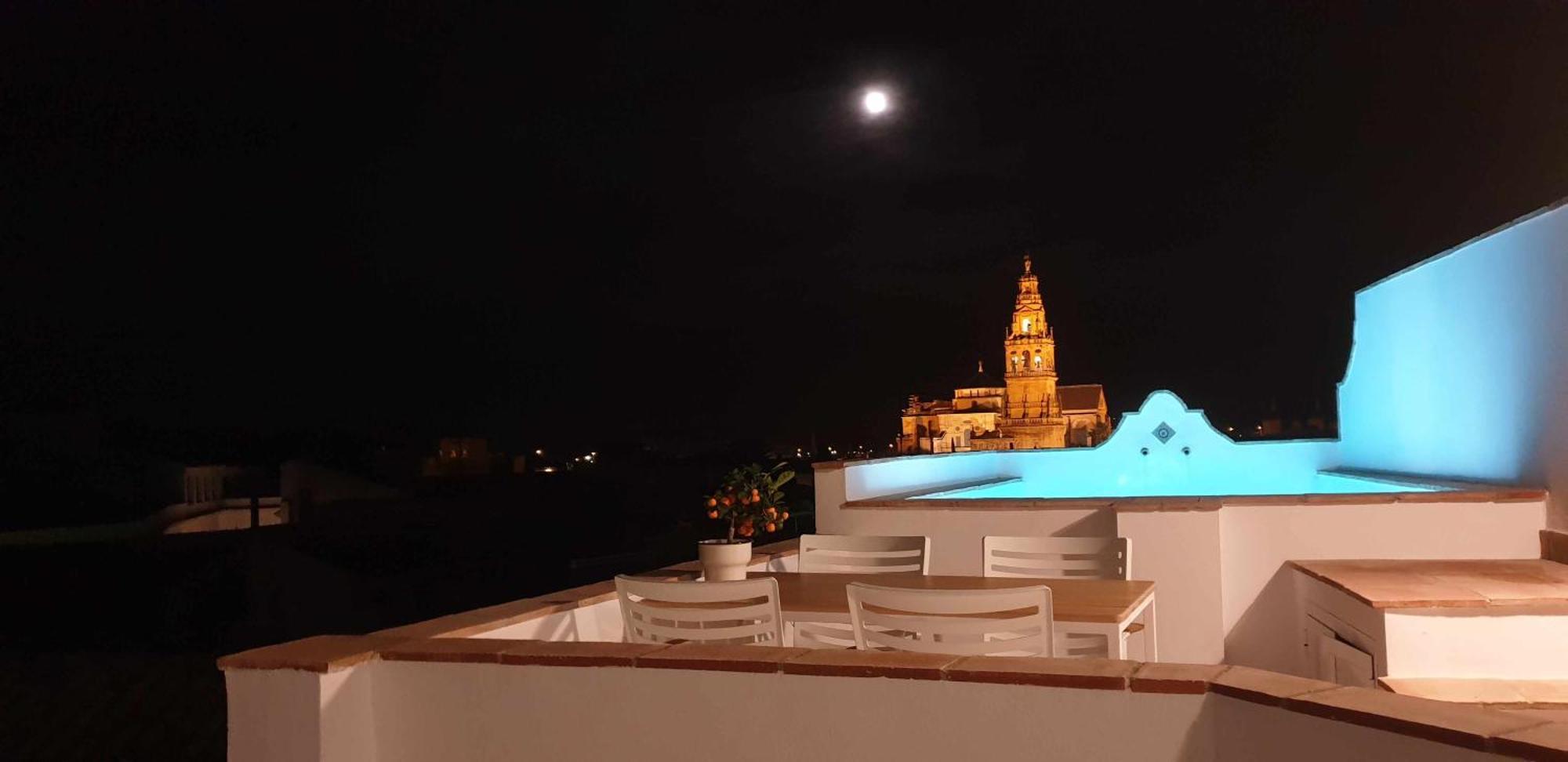 Capricho De La Juderia Suites Kordoba Bagian luar foto
